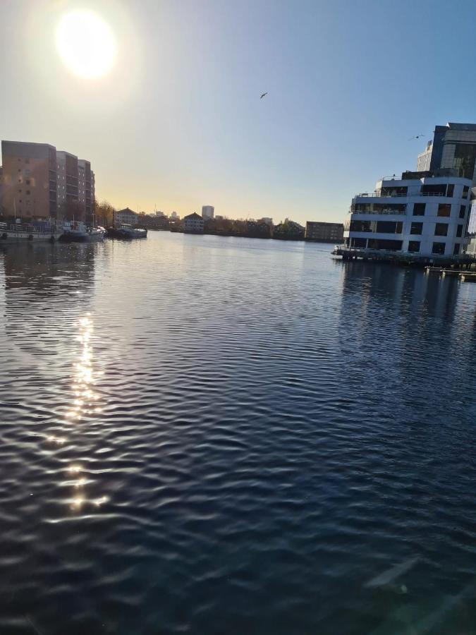 Wns Apartments Canary Wharf 伦敦 外观 照片